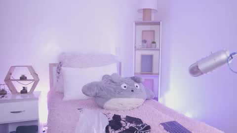 Yoko online show from 02-16-26, 06:26