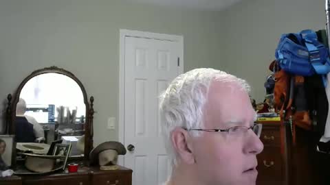 Snapshot of stasw20 chatting on 01-01-25, 06:38 stasw20 online show from 01-01-25, 06:38