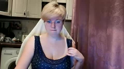 Snapshot of stasya_07 chatting on 04-13-26, 12:05 Stasya online show from 04-13-26, 12:05