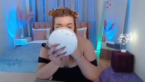 Snapshot of stasynickols chatting on 10-17-25, 06:10 stasynickols online show from 10-17-25, 06:10