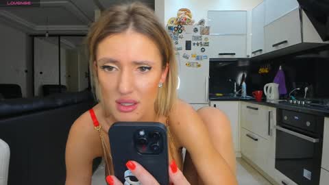 Snapshot of stasyq555 chatting on 01-11-25, 08:43 StasyQ555 online show from 01-11-25, 08:43