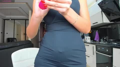 Snapshot of stasyq555 chatting on 03-05-25, 08:32 StasyQ555 online show from 03-05-25, 08:32