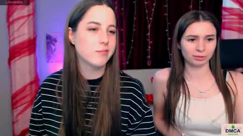 Snapshot of staysi_gold chatting on 03-12-25, 04:56 Staisy online show from 03-12-25, 04:56