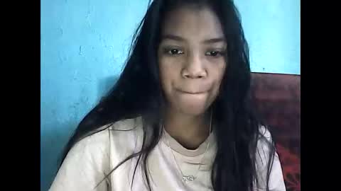 Snapshot of stecimalicia chatting on 10-08-25, 06:33 Malicia online show from 10-08-25, 06:33