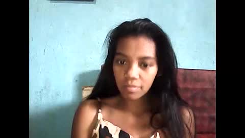 Snapshot of stecimalicia chatting on 10-17-25, 06:49 Malicia online show from 10-17-25, 06:49
