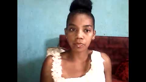 Snapshot of stecimalicia chatting on 10-25-25, 07:49 Malicia online show from 10-25-25, 07:49