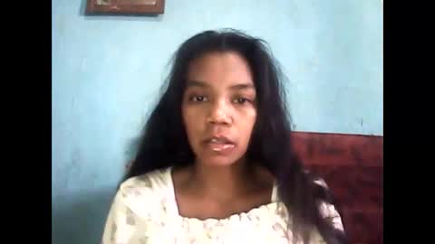 Snapshot of stecimalicia chatting on 10-27-25, 06:28 Malicia online show from 10-27-25, 06:28