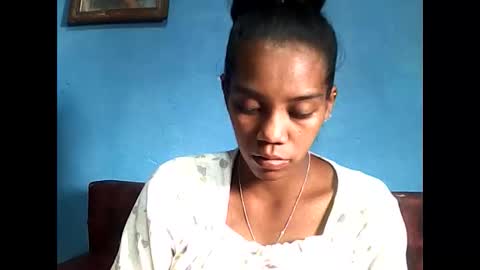 Snapshot of stecimalicia chatting on 12-17-25, 08:31 Malicia online show from 12-17-25, 08:31