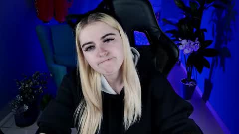 stef_nicks online show from 09-28-25, 09:58