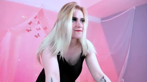 stef_nicks online show from 05-07-26, 09:14