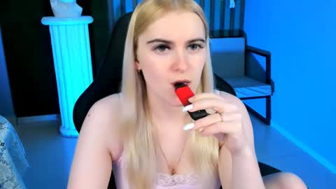 stef_nicks online show from 05-11-26, 09:04