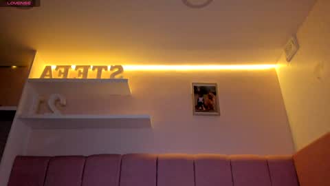 Stefa Gomez  online show from 01-12-25, 03:03