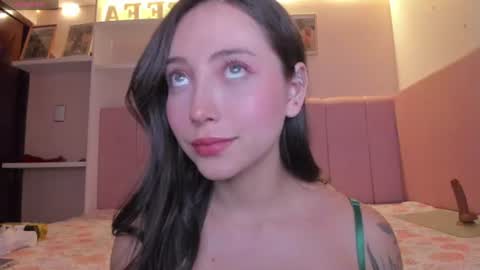 Stefa Gomez  online show from 06-25-26, 11:48
