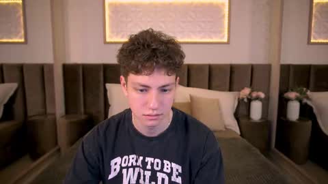 Snapshot of stefanbev chatting on 02-13-26, 07:32 Esrefan online show from 02-13-26, 07:32