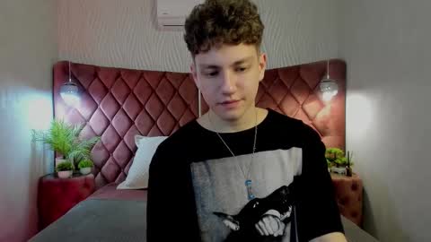 Snapshot of stefanbev chatting on 03-05-26, 08:16 Esrefan online show from 03-05-26, 08:16