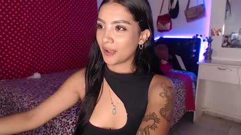 Im MiaIts my first day here  online show from 12-27-24, 12:39