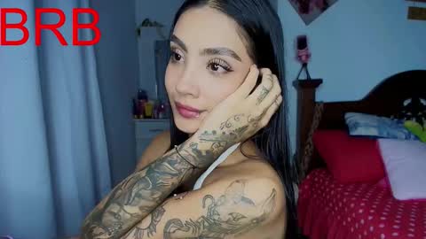 Snapshot of stefanny_pllus chatting on 02-18-26, 12:50 Im MiaIts my first day here online show from 02-18-26, 12:50