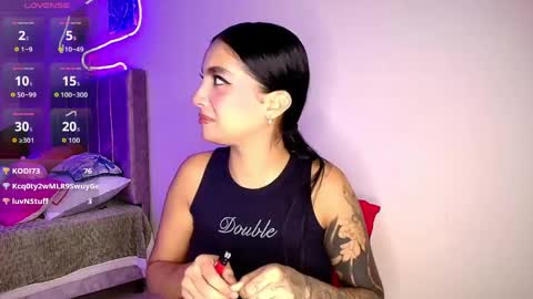Im MiaIts my first day here  online show from 05-07-26, 11:32