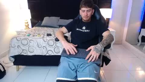 S T E F A N O  online show from 06-12-26, 04:55