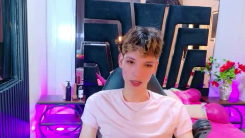 stefany piink online show from 03-21-26, 01:16