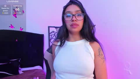 Snapshot of stefanygp chatting on 11-06-25, 11:44 Stefanny lopez online show from 11-06-25, 11:44