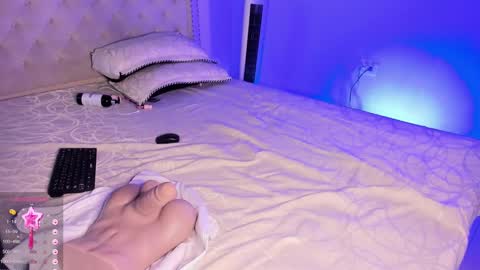 Snapshot of steffany_lopez_ chatting on 02-08-25, 07:49 steffany_lopez_ online show from 02-08-25, 07:49