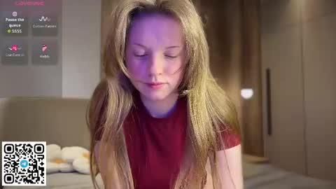 STEFI  Streams every day from 10 PM GTM1  online show from 04-15-26, 10:32