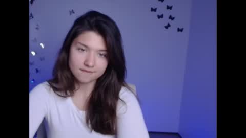 Steffi online show from 10-04-25, 05:44