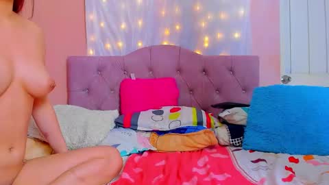 Snapshot of stefi_and_alexander chatting on 12-03-24, 08:28 stefi_and_alexander online show from 12-03-24, 08:28