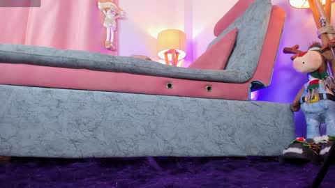 StefBri online show from 12-18-24, 03:55