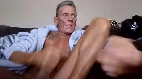 stefy1037 online show from 12-12-24, 05:20
