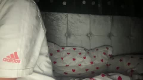 Snapshot of stefy_glow chatting on 02-24-25, 01:35 stefy_glow online show from 02-24-25, 01:35