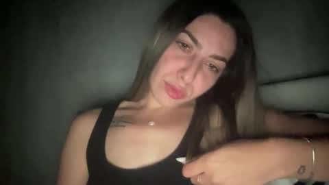 Snapshot of stefy_glow chatting on 09-15-25, 09:26 stefy_glow online show from 09-15-25, 09:26