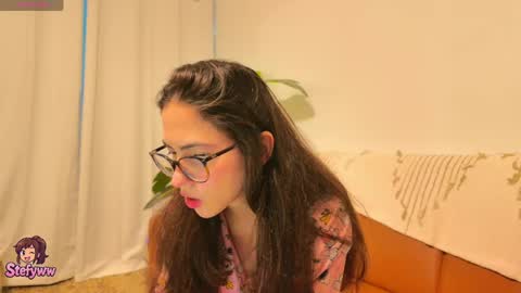 Stefy online show from 04-18-26, 10:32