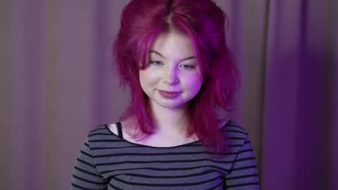 Stella online show from 10-18-25, 01:30