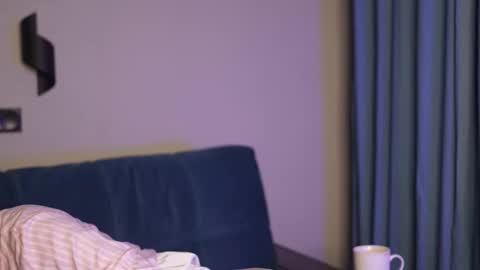 Stella online show from 01-31-26, 09:35