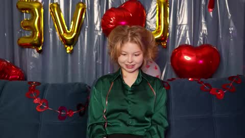 Stella online show from 02-12-26, 07:09