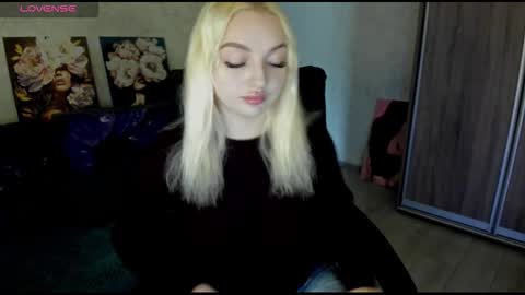 Snapshot of stella__cox chatting on 11-07-25, 06:35 Stella Cox online show from 11-07-25, 06:35