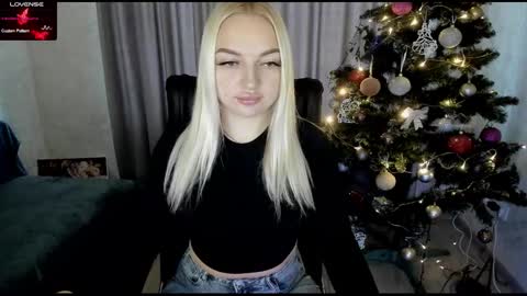 Snapshot of stella__cox chatting on 01-11-26, 07:24 Stella Cox online show from 01-11-26, 07:24