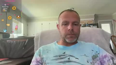 Stella and Mojo online show from 03-28-26, 08:30