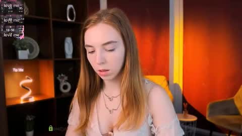 stella_flower online show from 05-05-26, 05:10