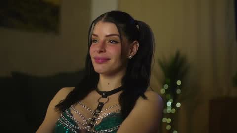 Stella online show from 01-17-25, 06:26