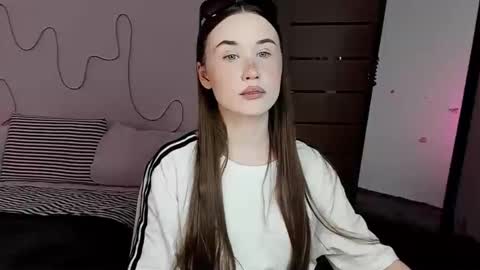 stella_sunny online show from 01-10-26, 08:10