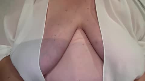 stellaaltamarea online show from 10-16-25, 12:33