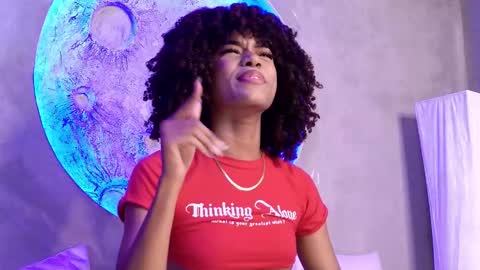 Snapshot of stellaciel_ chatting on 10-12-25, 12:31 S T E L L A online show from 10-12-25, 12:31