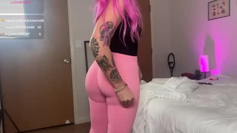 Snapshot of stellacorbet chatting on 05-29-26, 01:58 stellacorbet online show from 05-29-26, 01:58