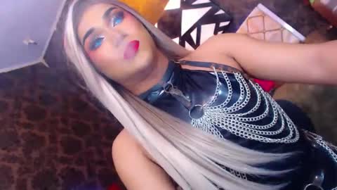 Snapshot of stellagrayts chatting on 12-06-24, 01:00 CALL ME STELLA online show from 12-06-24, 01:00