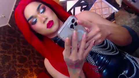 Snapshot of stellagrayts chatting on 12-14-24, 02:10 CALL ME STELLA online show from 12-14-24, 02:10