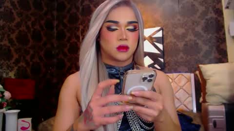 Snapshot of stellagrayts chatting on 01-16-25, 09:27 CALL ME STELLA online show from 01-16-25, 09:27
