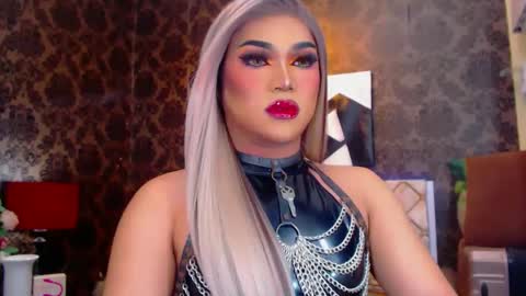 Snapshot of stellagrayts chatting on 02-05-25, 09:57 CALL ME STELLA online show from 02-05-25, 09:57